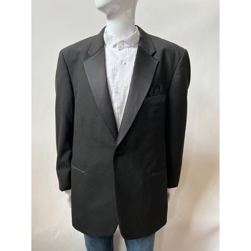 Gerald Austin Vintage Tuxedo Jacket 46R Black   65% Polyester 35% Wool